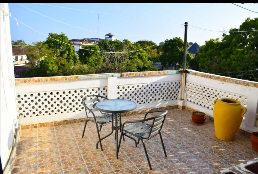 Mavericks Convenient Cozy Loft In Diani'S Cbd Ukunda Εξωτερικό φωτογραφία