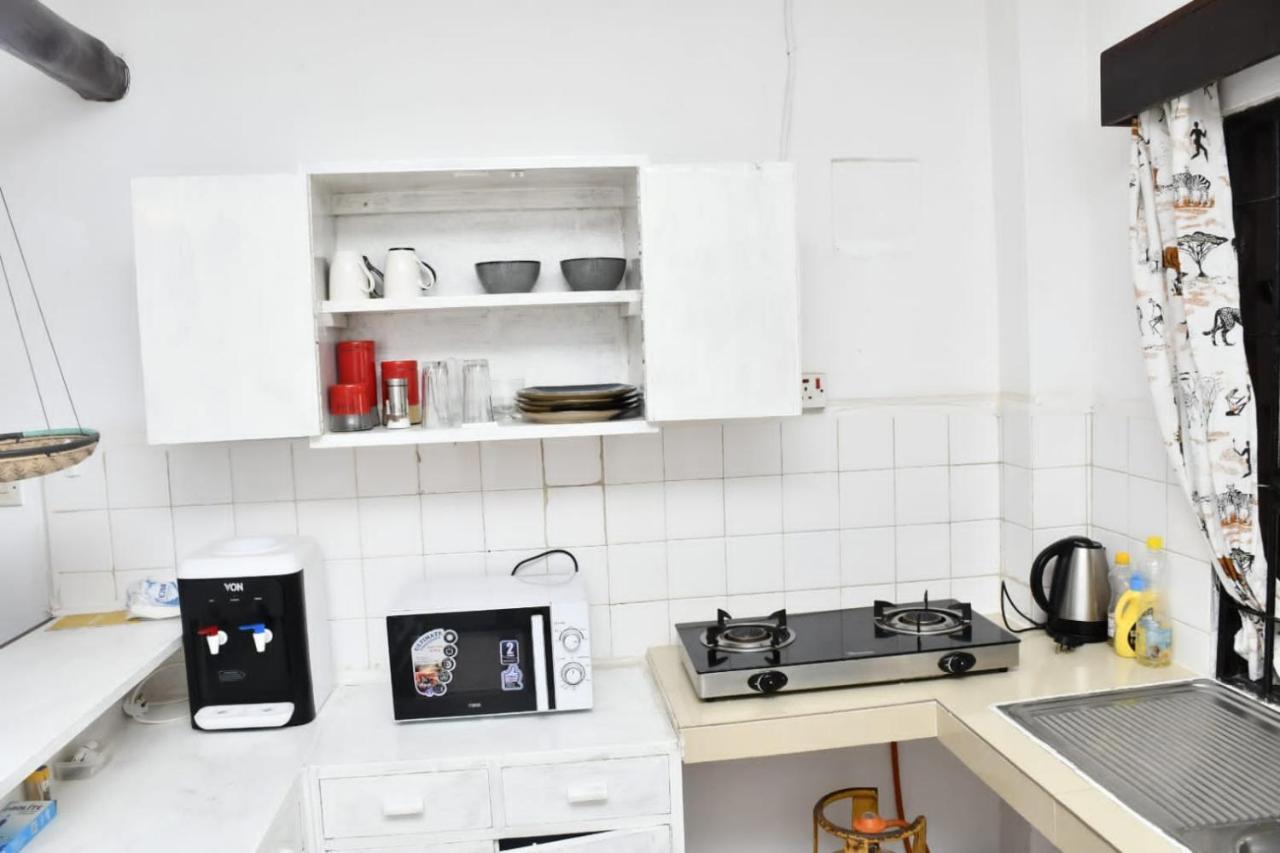 Mavericks Convenient Cozy Loft In Diani'S Cbd Ukunda Εξωτερικό φωτογραφία