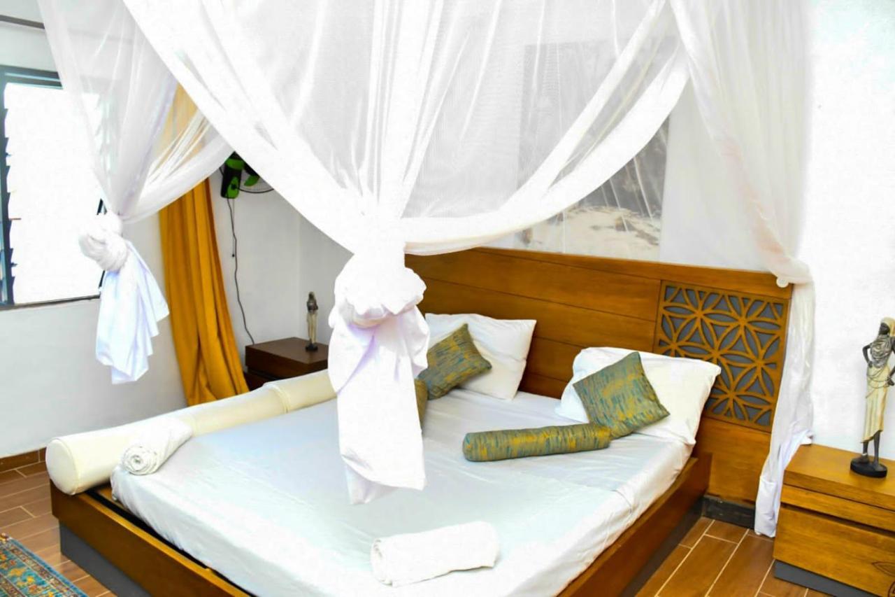 Mavericks Convenient Cozy Loft In Diani'S Cbd Ukunda Εξωτερικό φωτογραφία